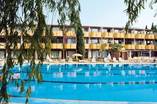 Hotel Royal Гарда Екстериор снимка