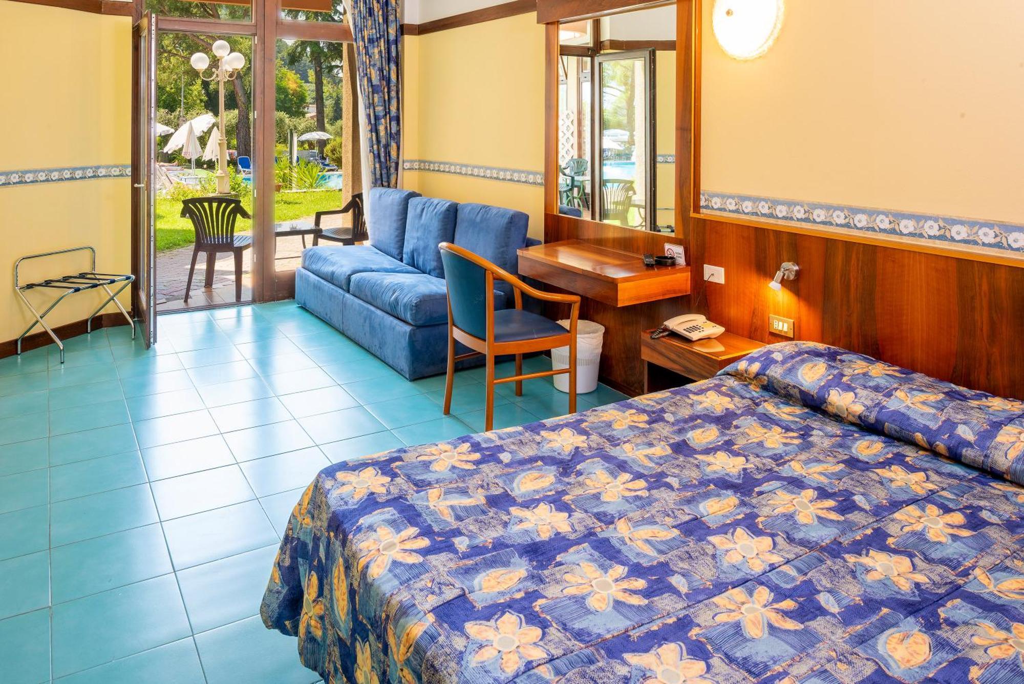 Hotel Royal Гарда Екстериор снимка