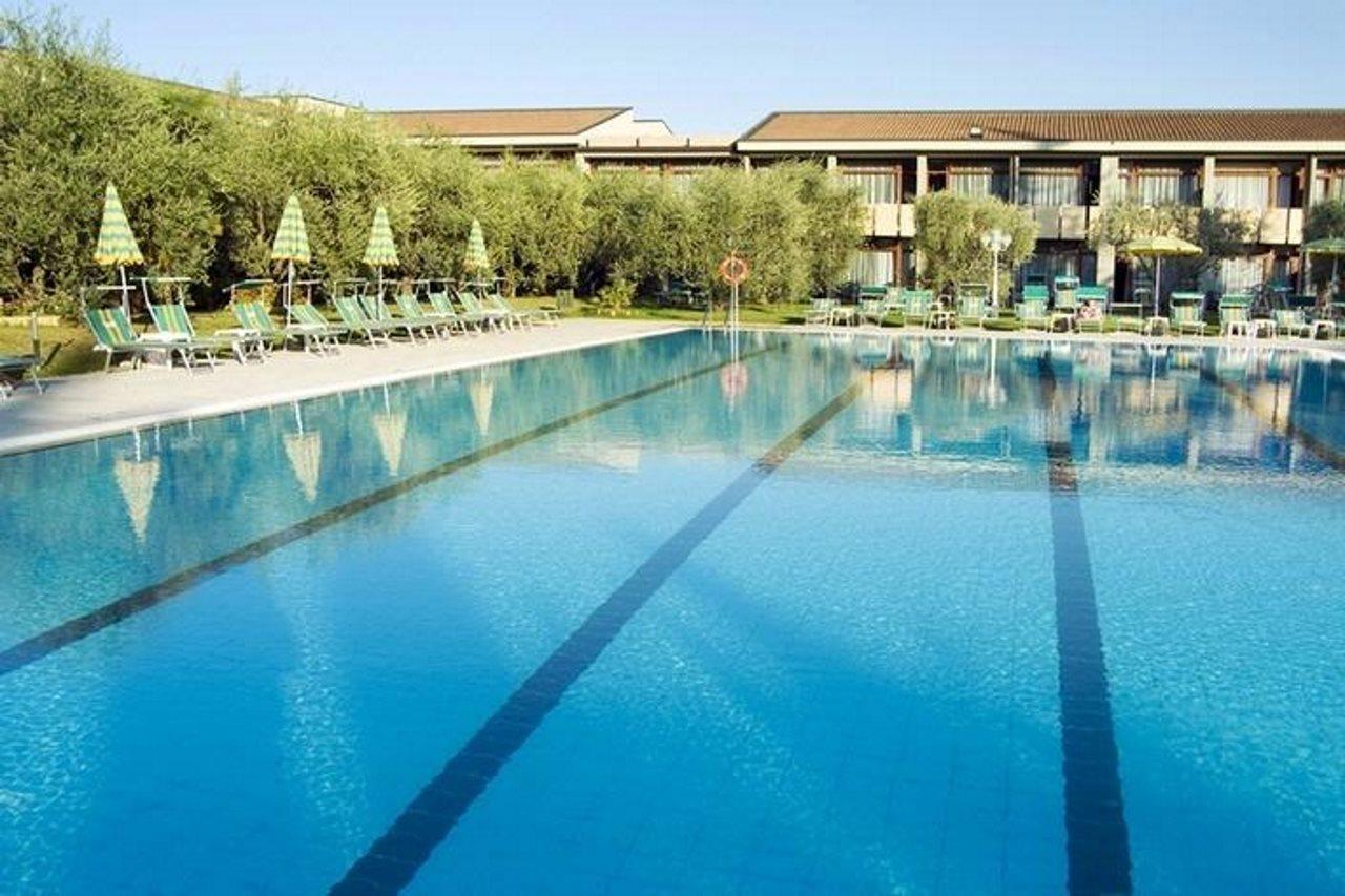 Hotel Royal Гарда Екстериор снимка