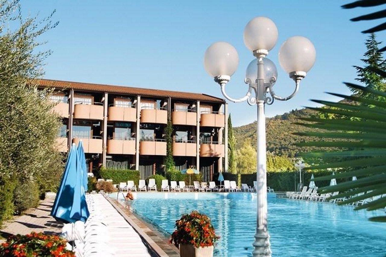 Hotel Royal Гарда Екстериор снимка