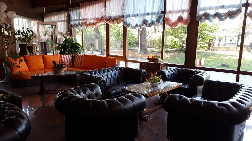Hotel Royal Гарда Екстериор снимка
