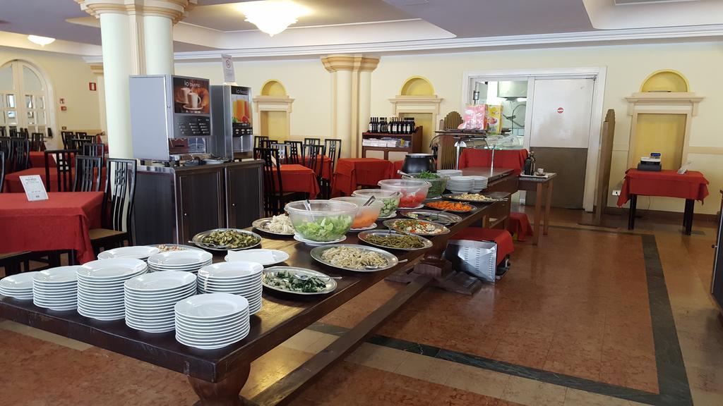 Hotel Royal Гарда Екстериор снимка