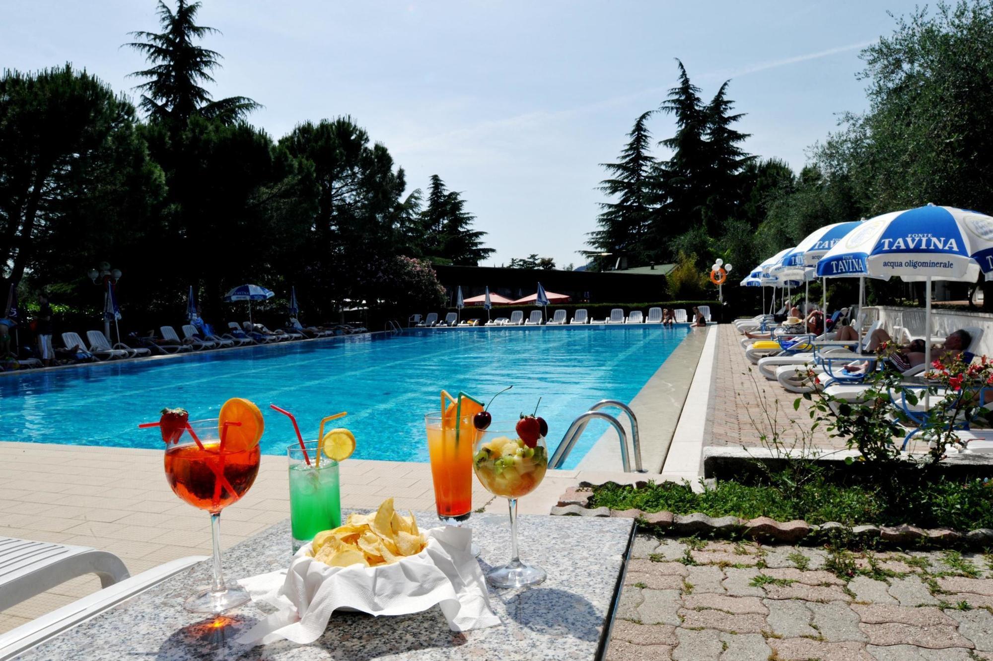 Hotel Royal Гарда Екстериор снимка