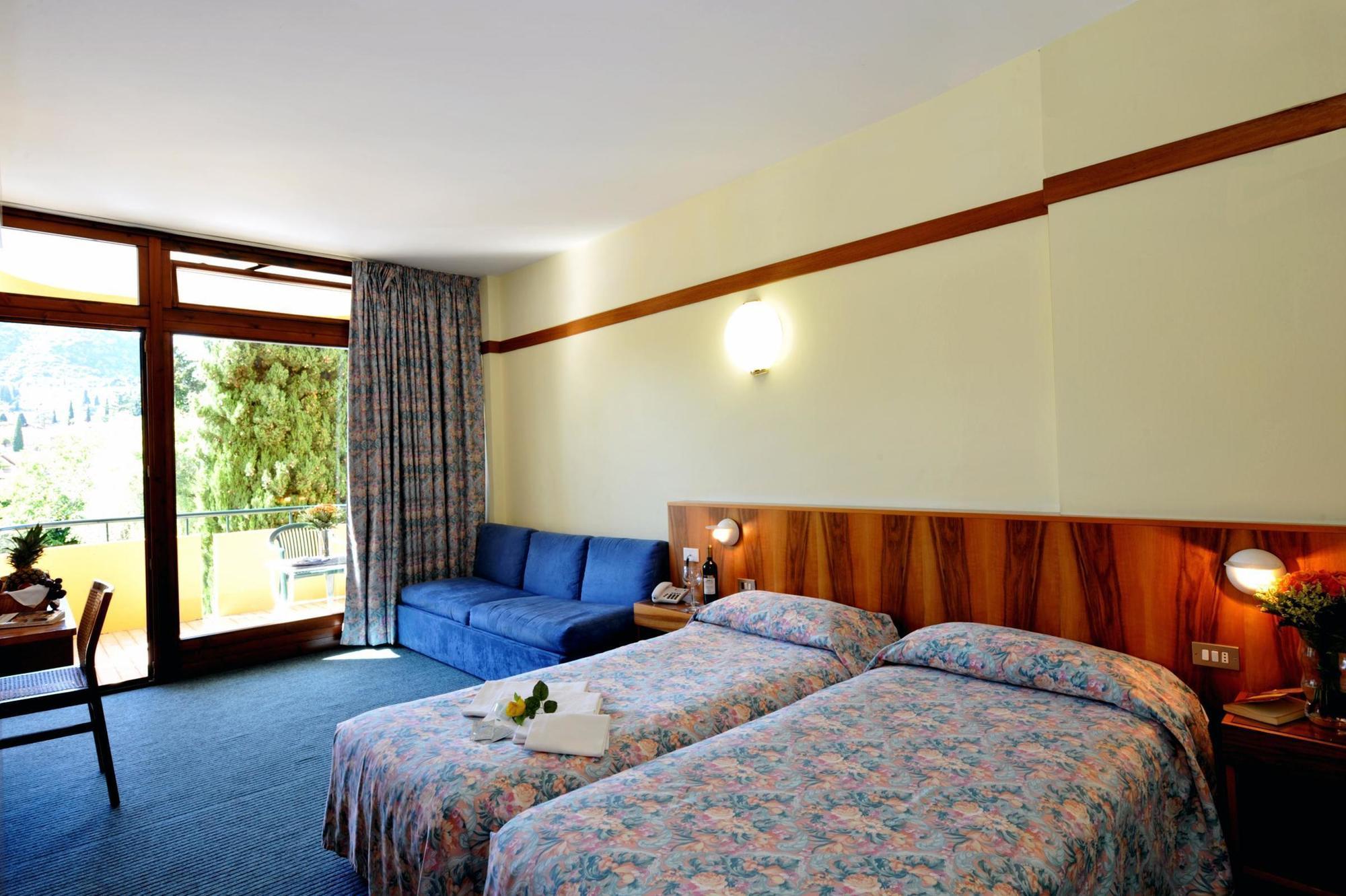 Hotel Royal Гарда Екстериор снимка