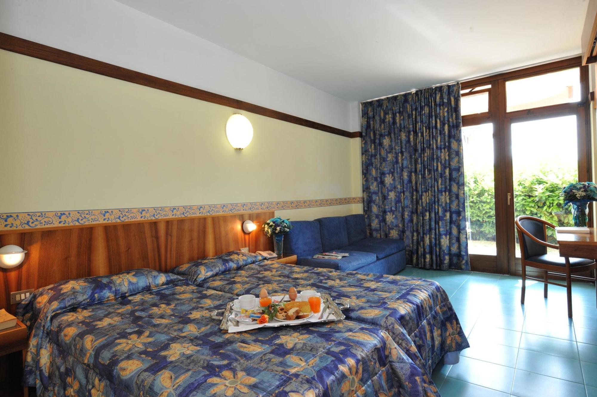 Hotel Royal Гарда Екстериор снимка